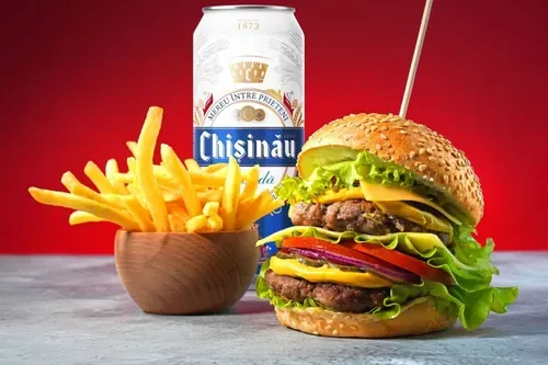 Burger King de pui, simplu + Bere Chișinău blondă
