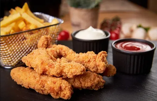 Meniu Crispy/nuggets de pui